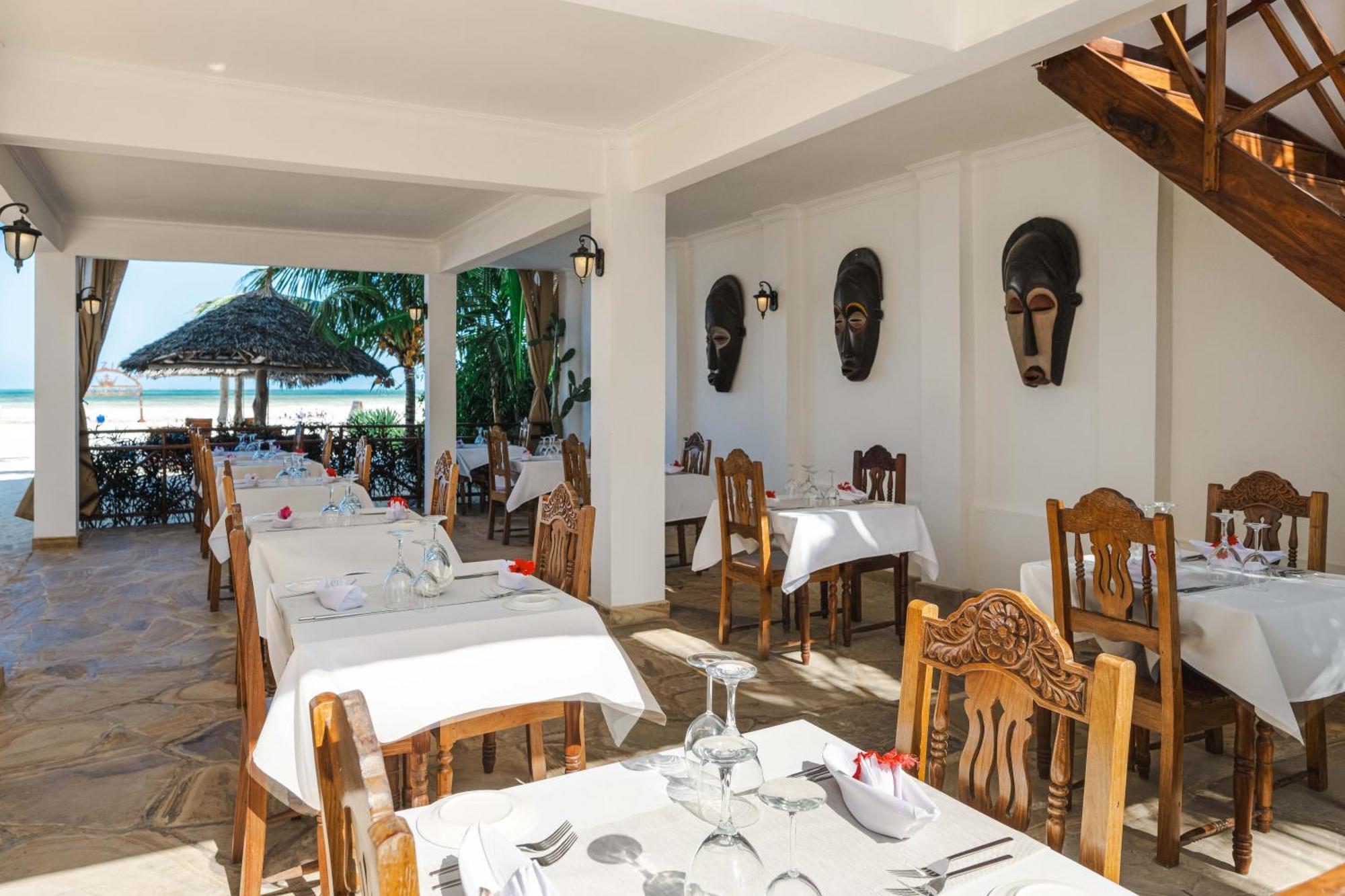 Karibu Beach Resort Pongwe Εξωτερικό φωτογραφία
